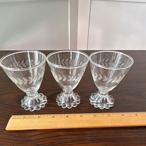 Unmarked clear etched floral - unmarked,